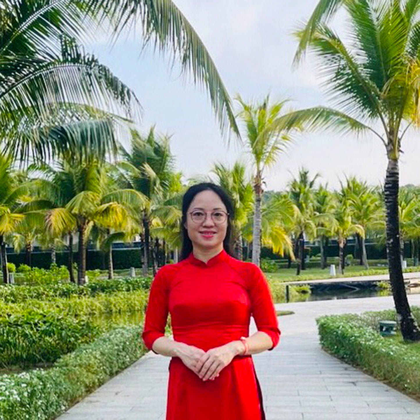 Ms. Bùi Thị Hạnh