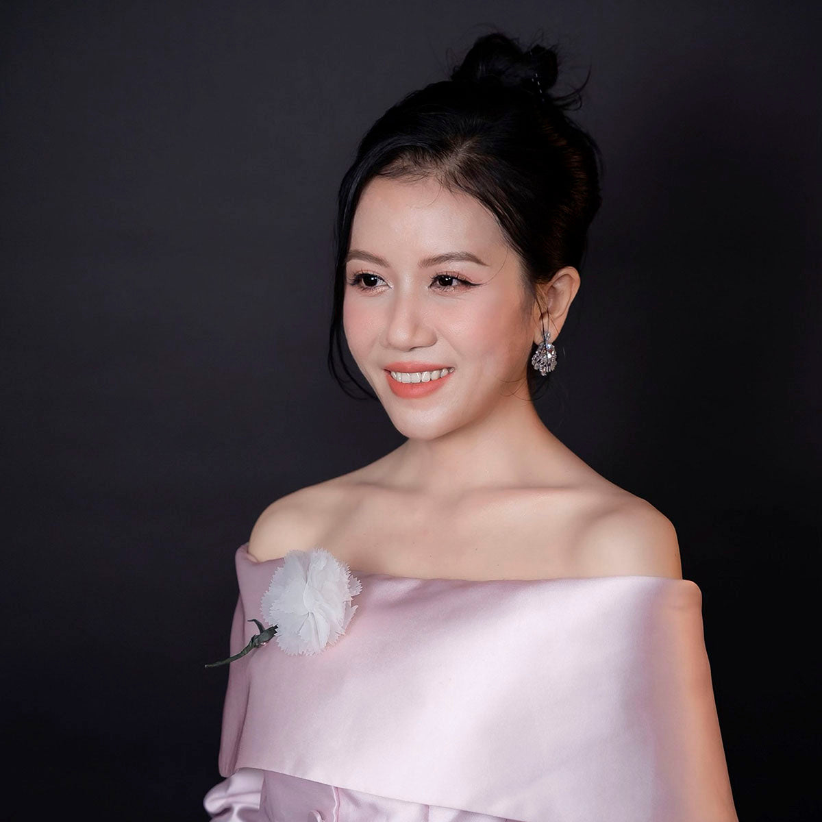 Ms. Đặng Kim Khoa