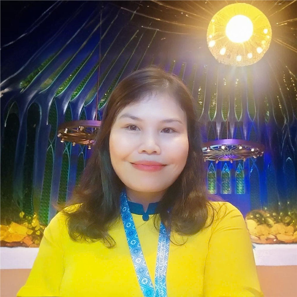 Ms. Hoàng Thị Giang