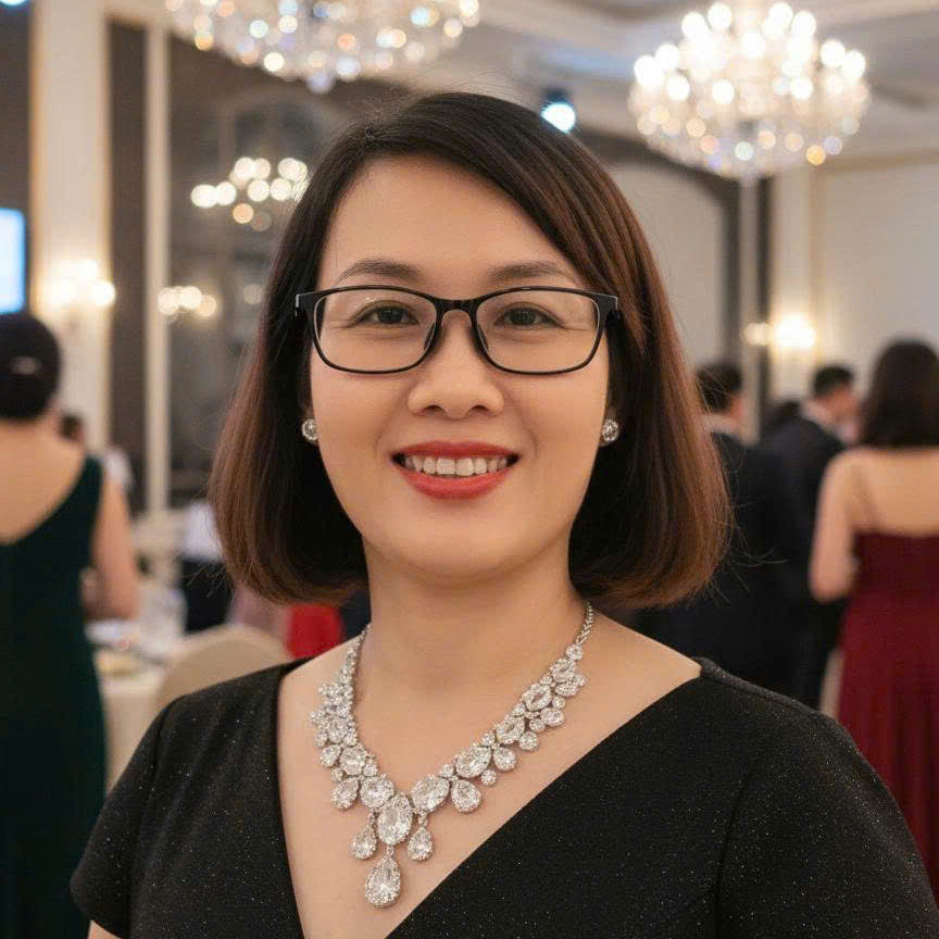 Ms. Hoàng Thị Nhung
