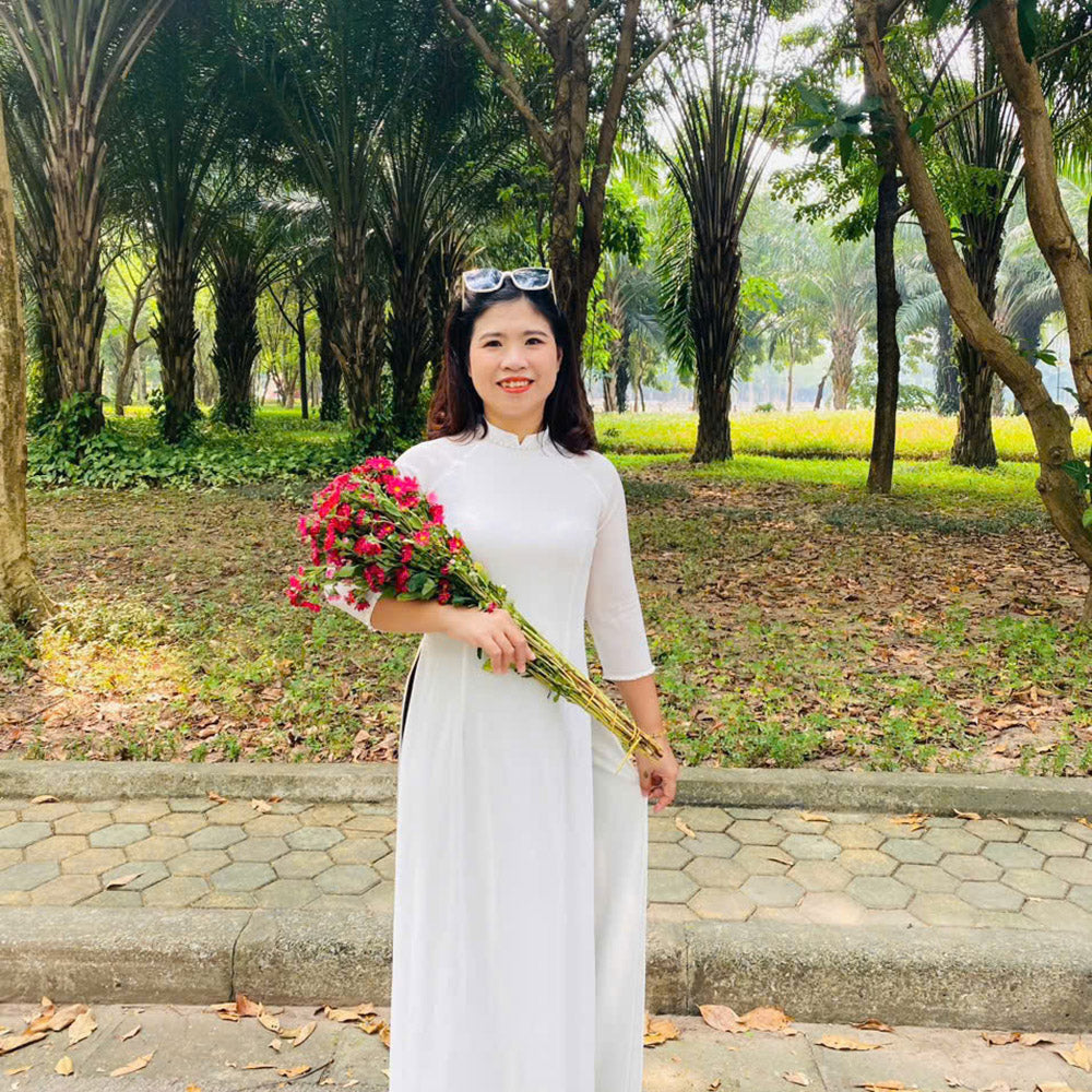 Ms. Nguyễn Thị Hằng