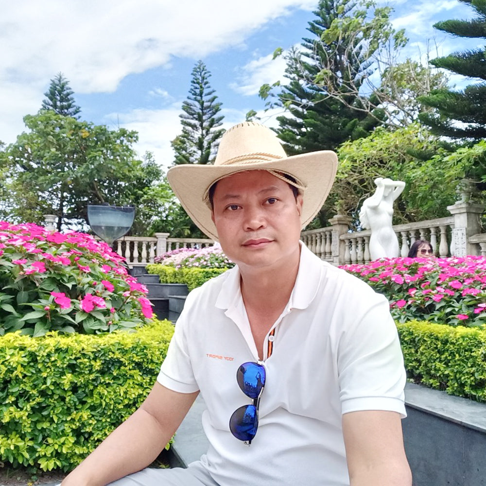 Mr. Nguyễn Đình Thắng