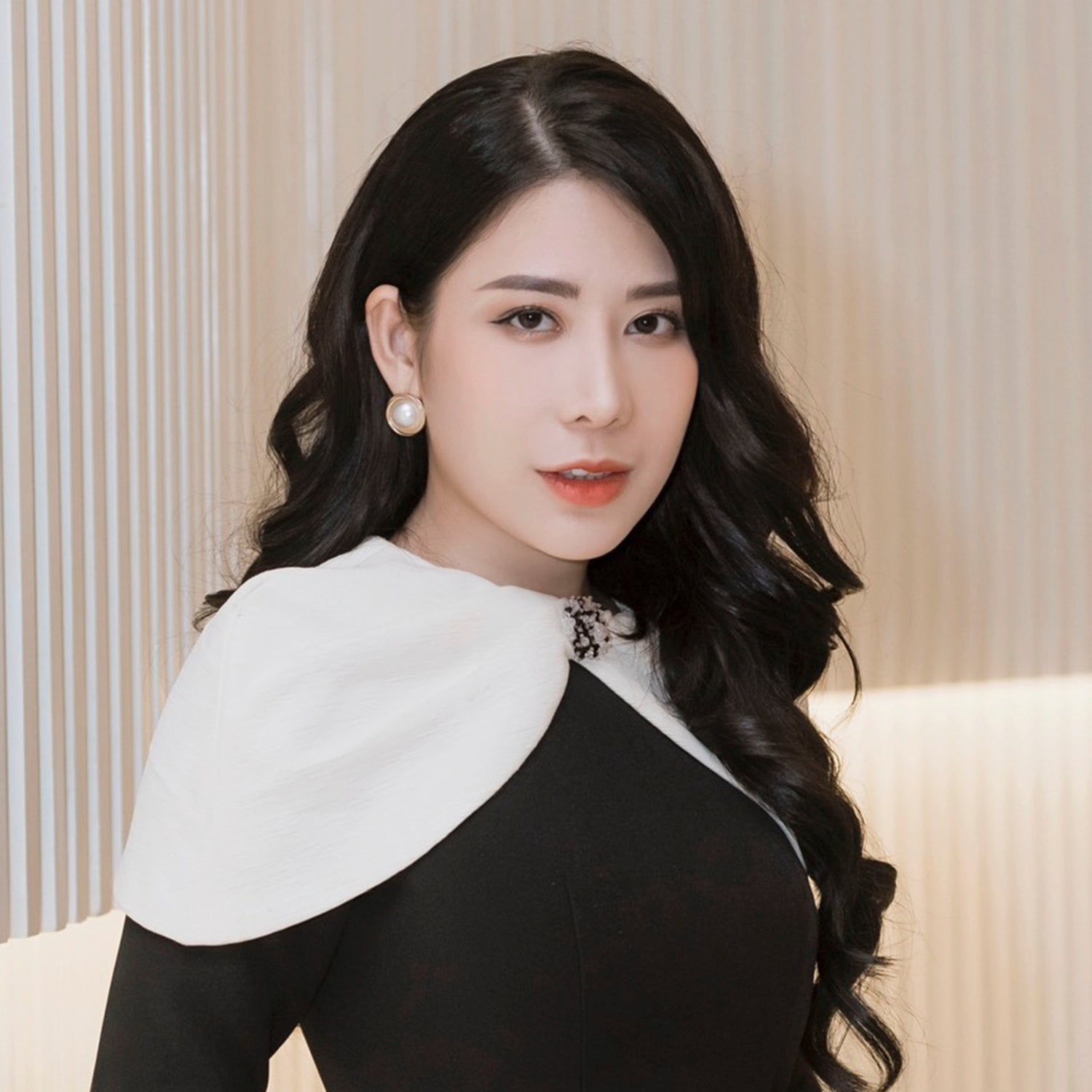 Ms. Vũ Thanh Huyền
